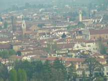 カプリ島が見えるレモン畑のアグリツーリズモイメージ