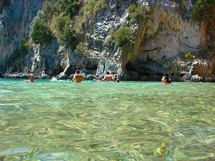 南イタリアもう一つの青の洞窟へイメージ