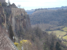 天空の町 チビタディバニョレッジョ＆オルヴィエート+大自然のアグリでランチイメージ