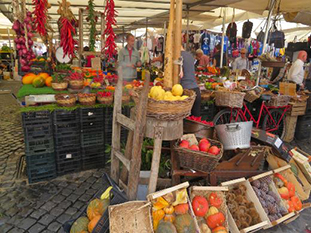 ガイドブックに載っていない隠れスポットにご案内